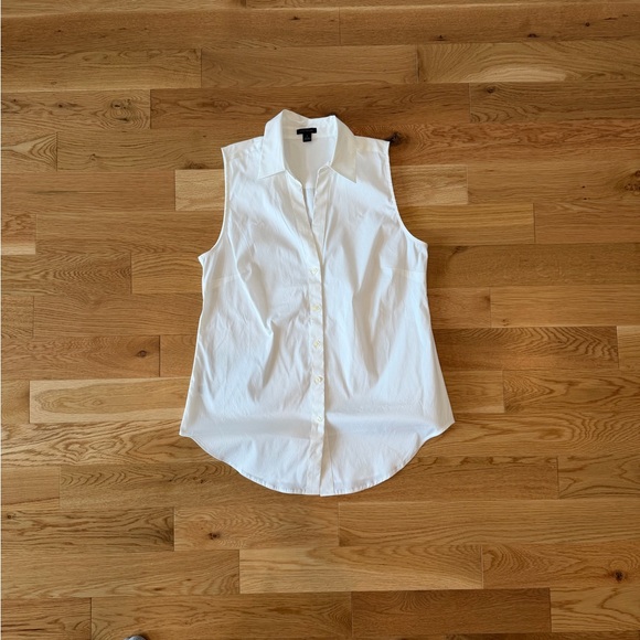 Ann Taylor White Sleeveless Button-Down Shirt - Picture 1 of 4